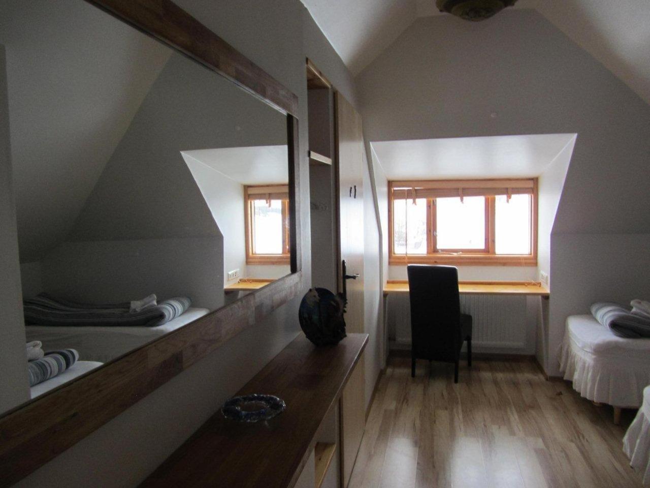 Guesthouse Storu-Laugar Екстериор снимка
